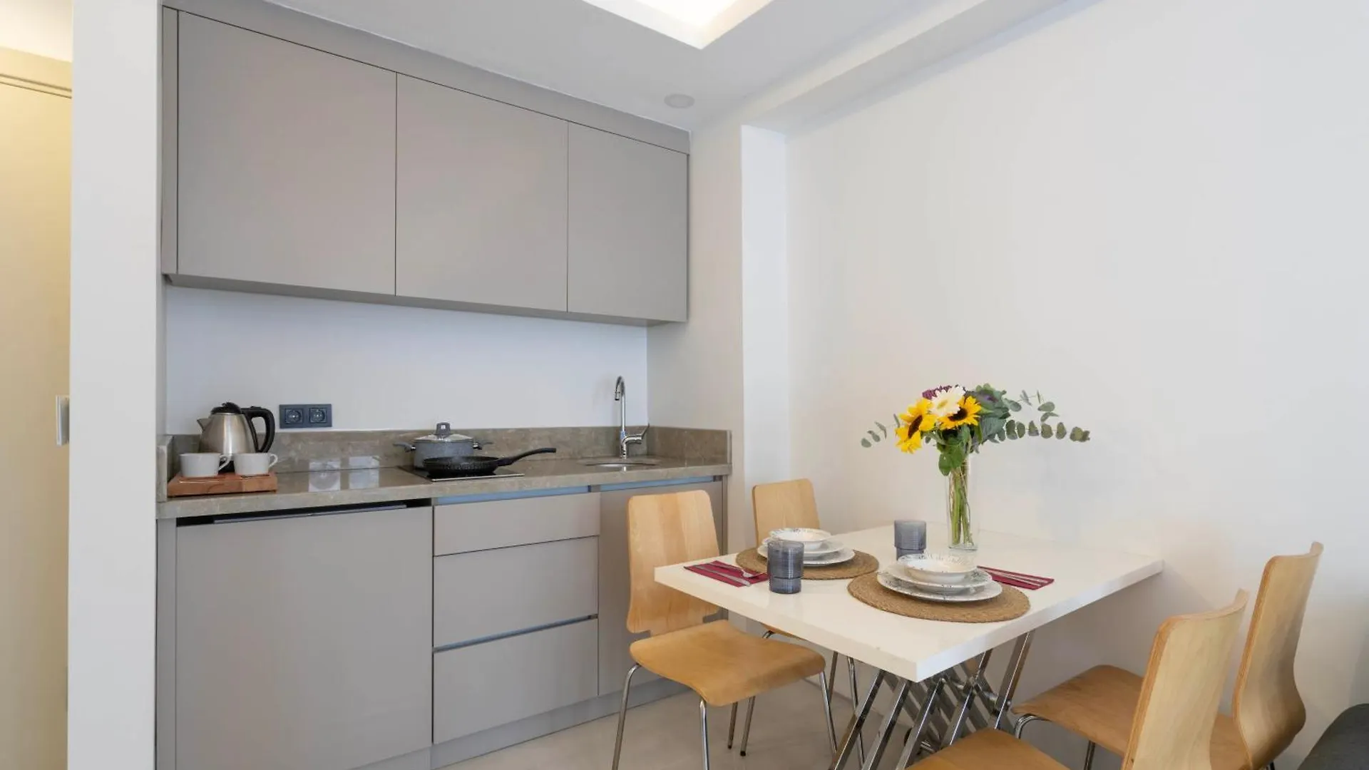 Eleven Aparts Istanbul Aparthotel